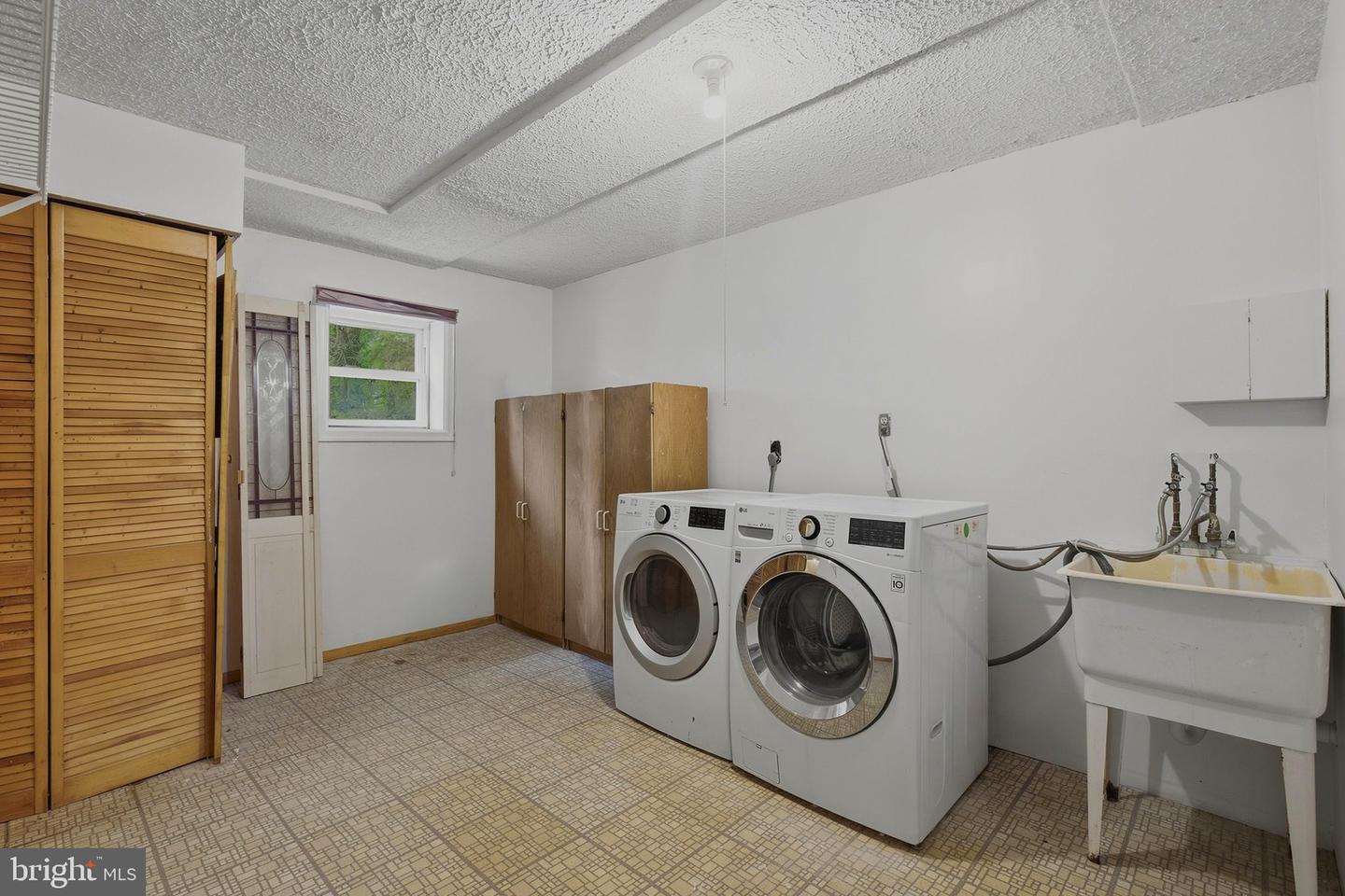 11913 Birchview Dr Property Photo 35