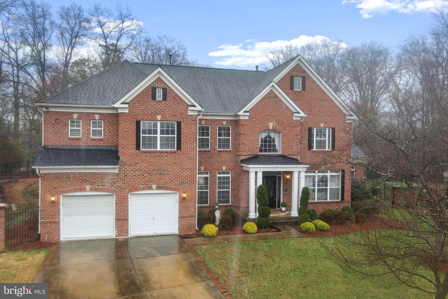 15300 Blue Willow Ln Property Photo 1