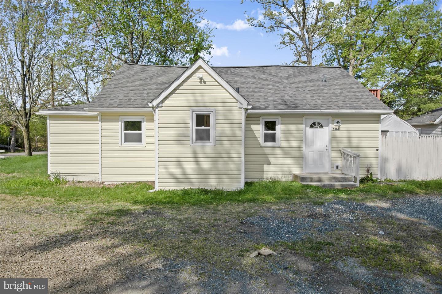 6306 Leapley Rd Property Photo 1