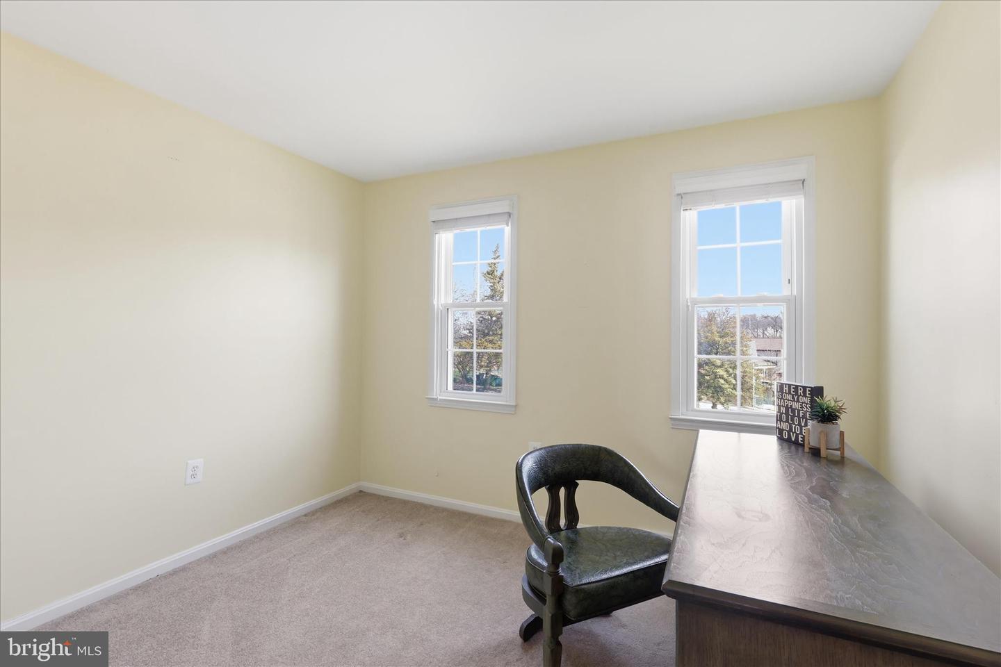 2703 Lackawanna Pl Property Photo 13