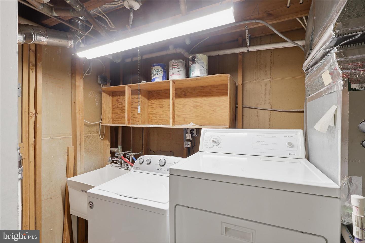 2703 Lackawanna Pl Property Photo 27