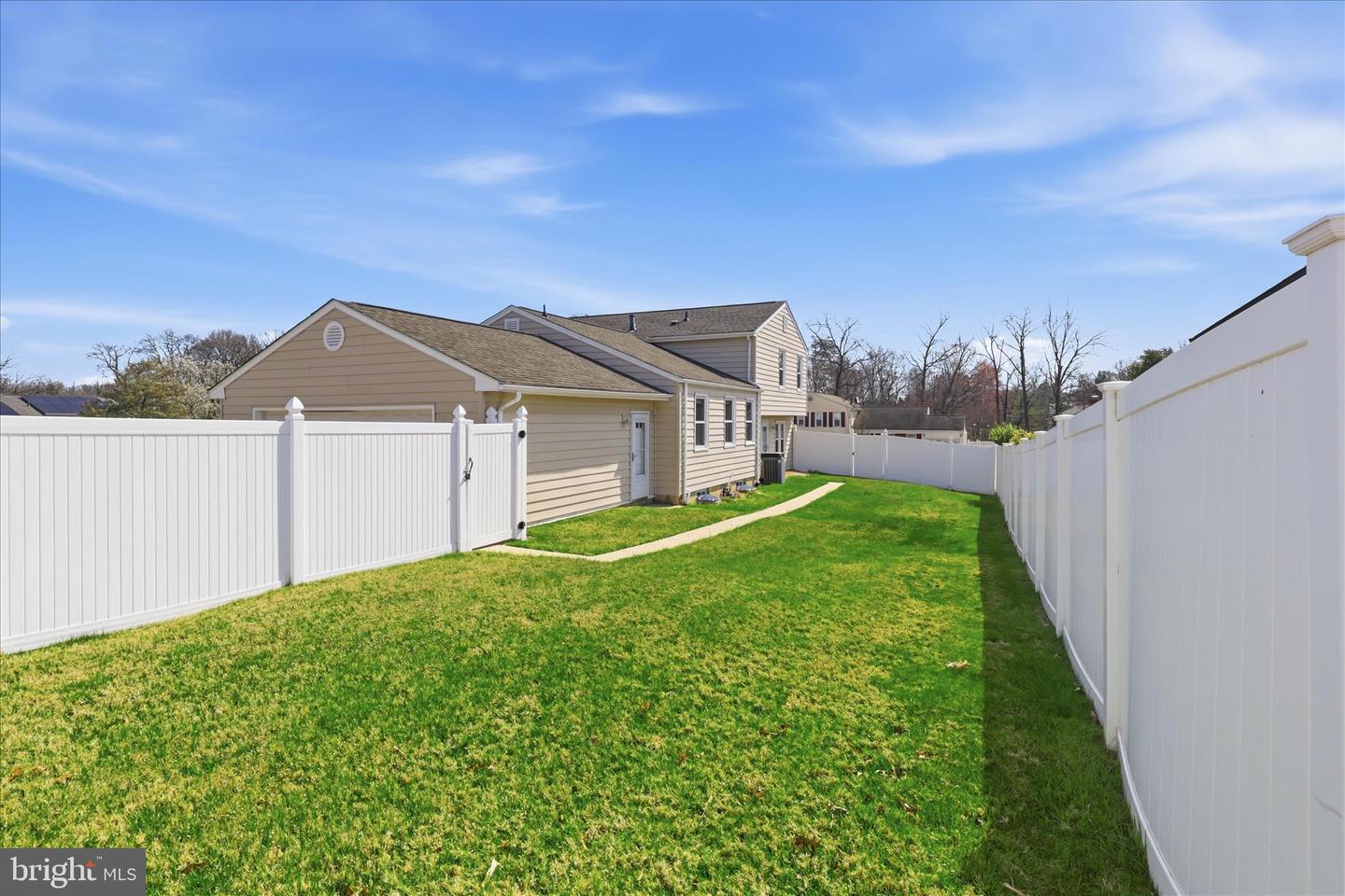 2703 Lackawanna Pl Property Photo 29