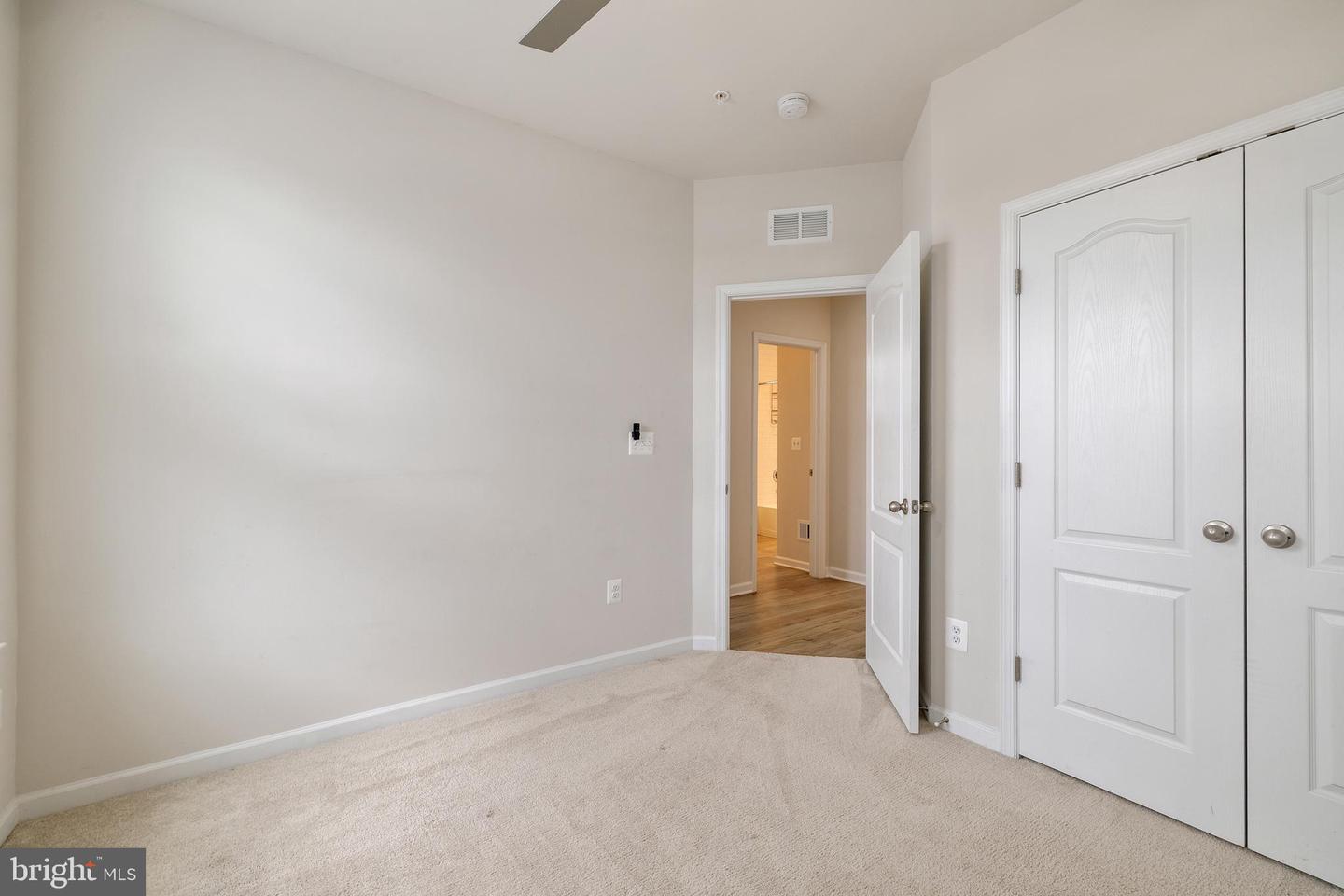 1076 Overlook Way Property Photo 27