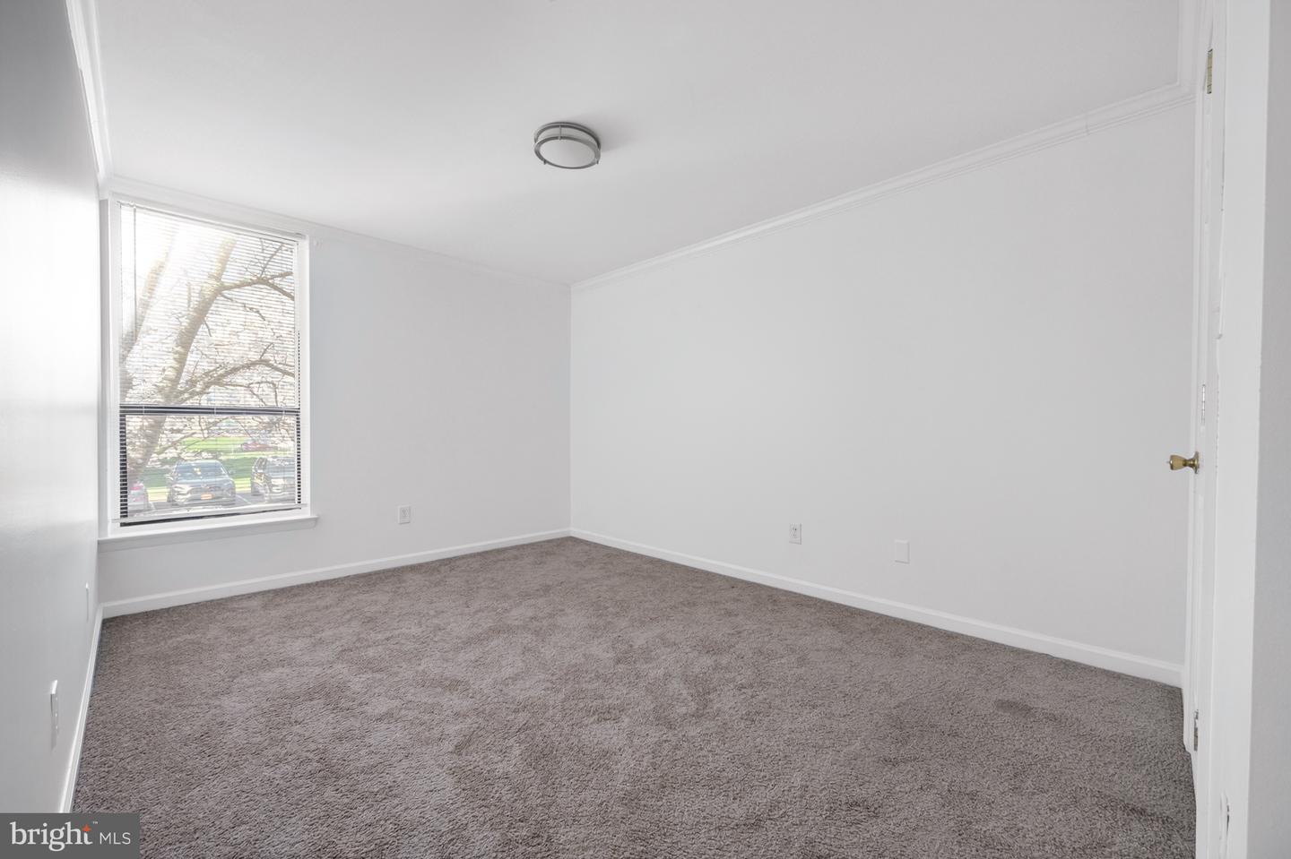 3348 Huntley Square Dr #b Property Photo 22