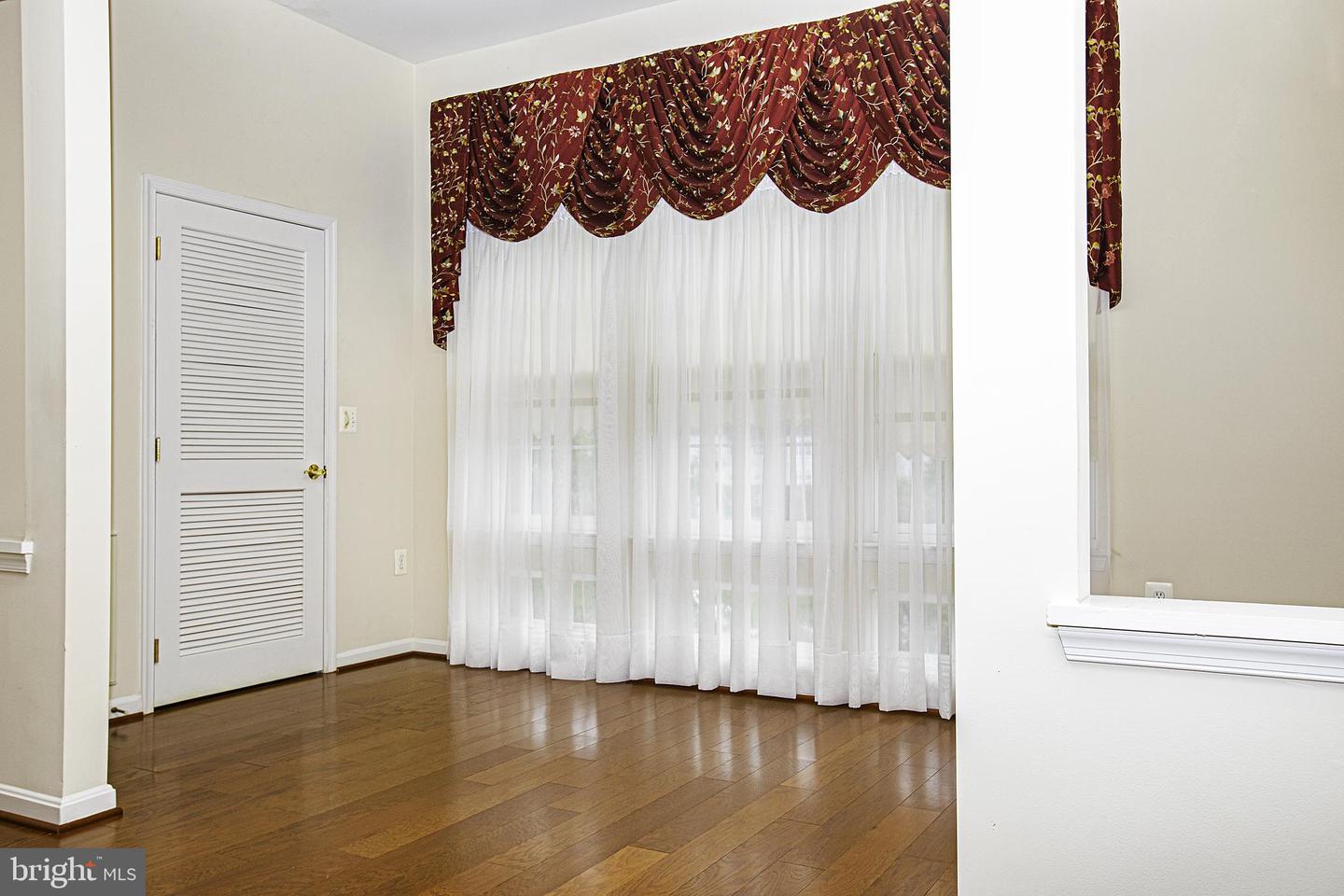 13220 Fox Bow Dr #307 Property Photo 11