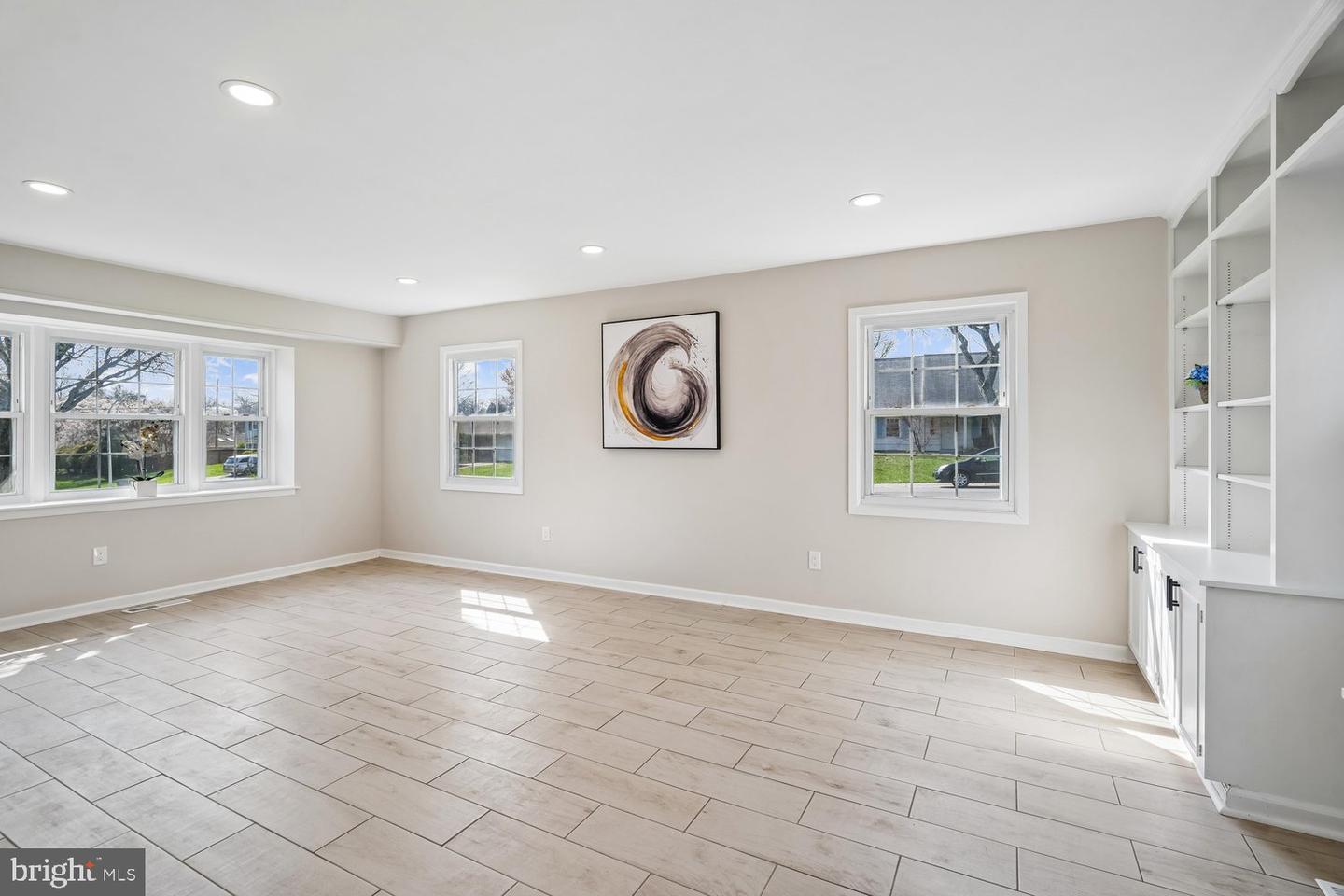 12200 Fleming Ln Property Photo 11