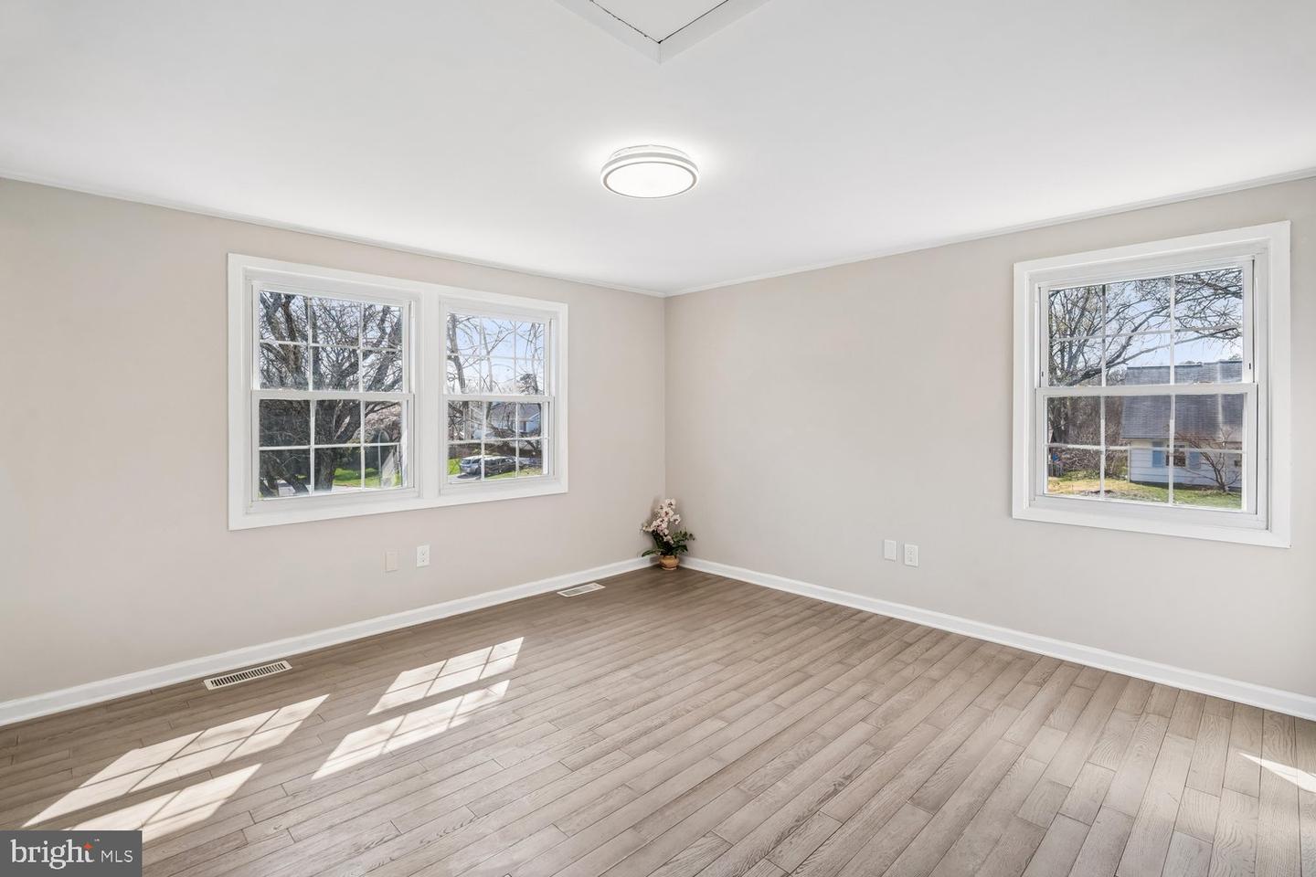 12200 Fleming Ln Property Photo 26