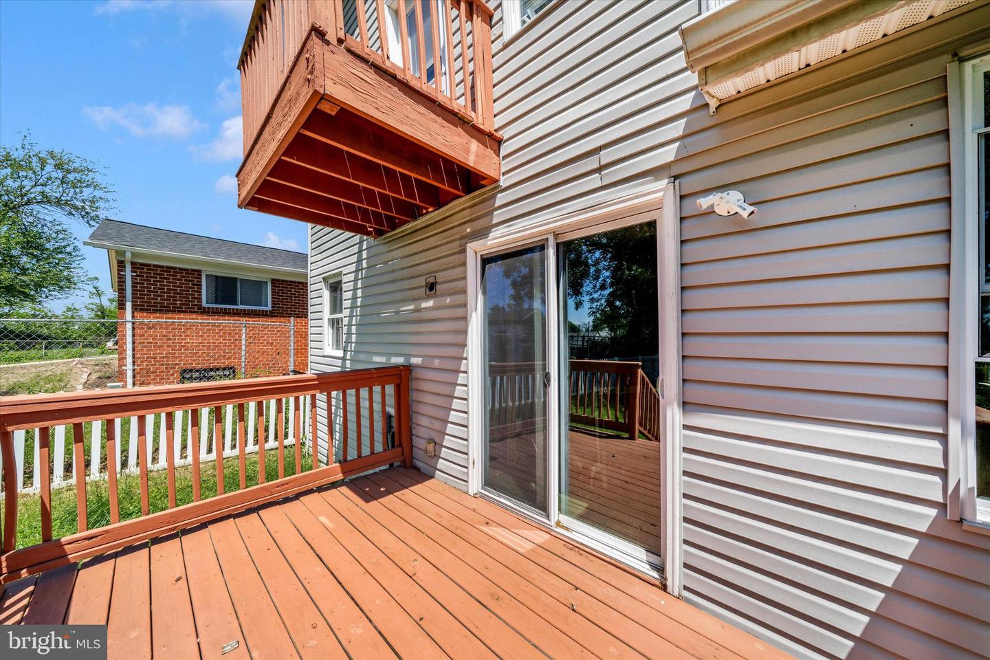 6211 Foote St Property Photo 9