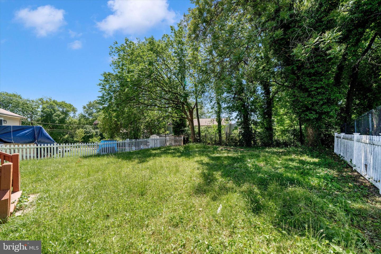 6211 Foote St Property Photo 18