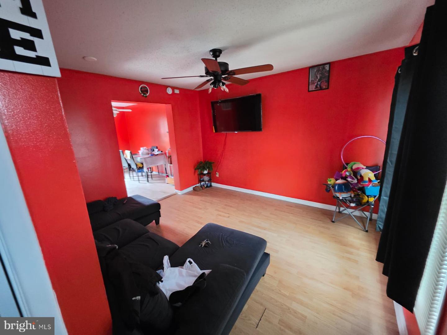 6714 Hawthorne St Property Photo 7