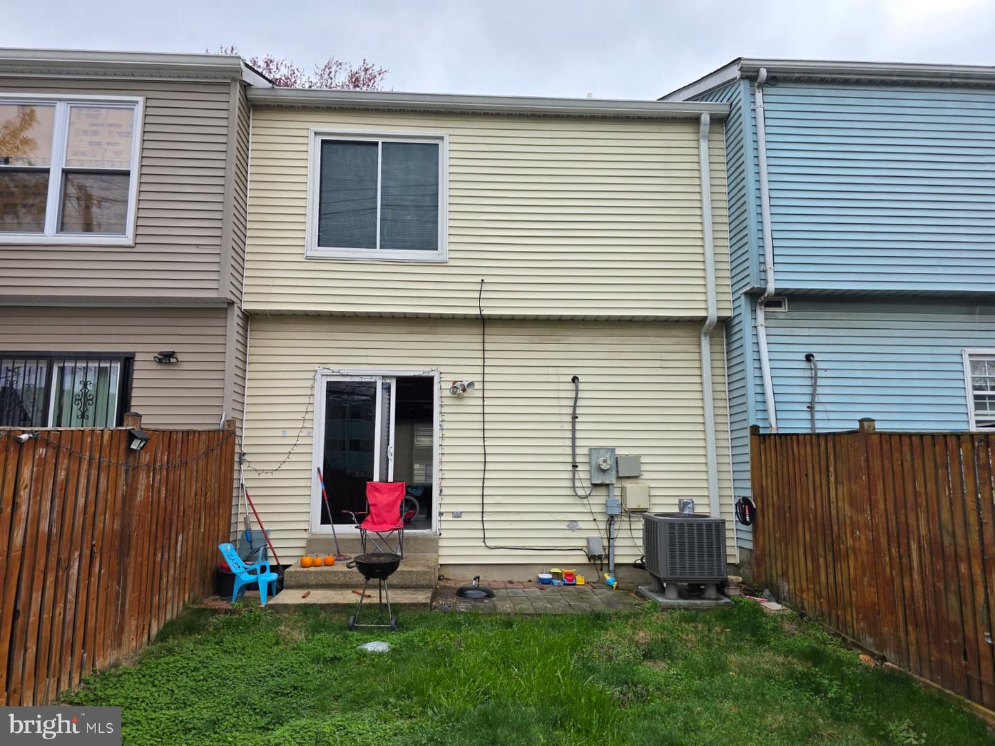 6714 Hawthorne St Property Photo 14