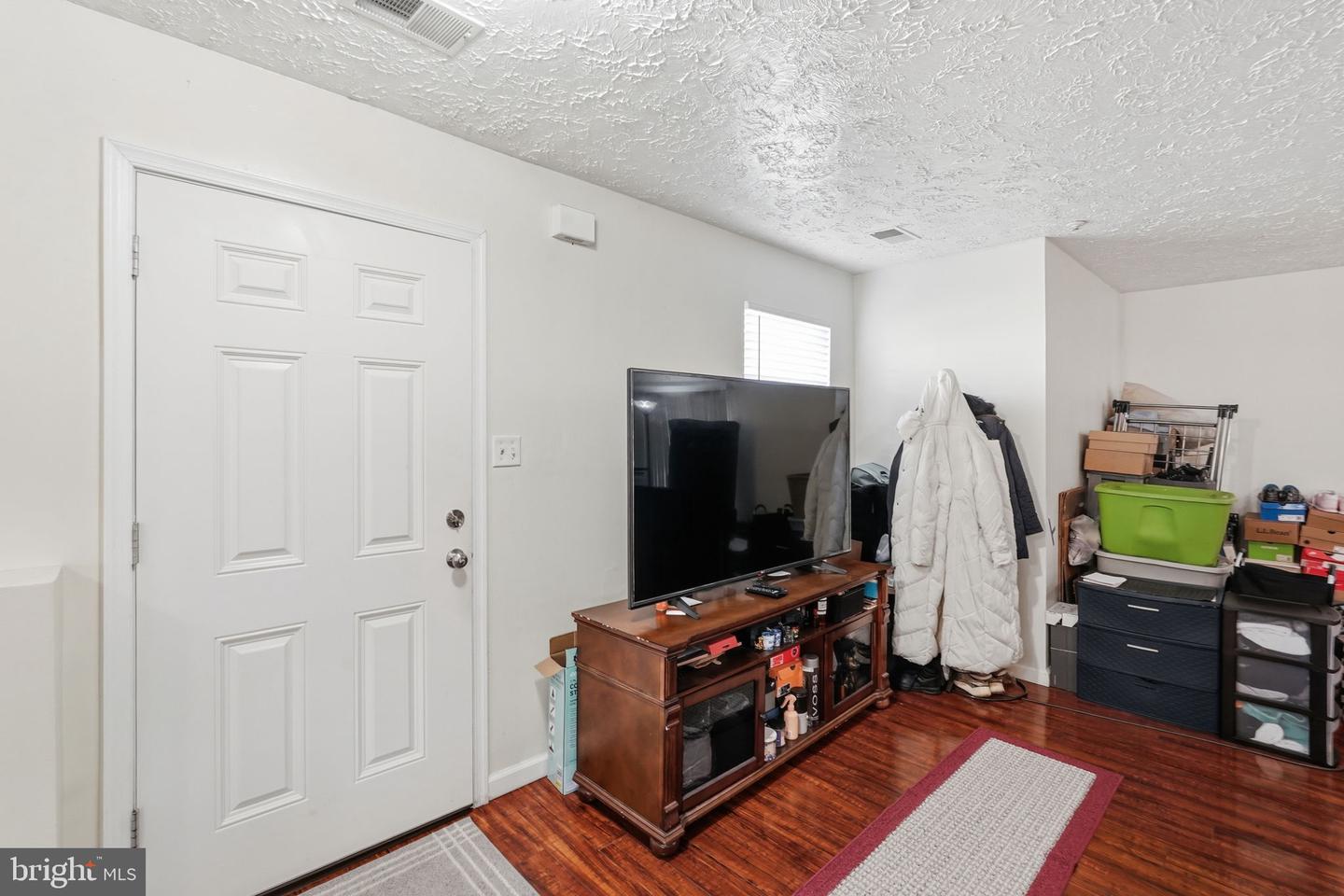 11524 Joyceton Dr #34-6 Property Photo 3