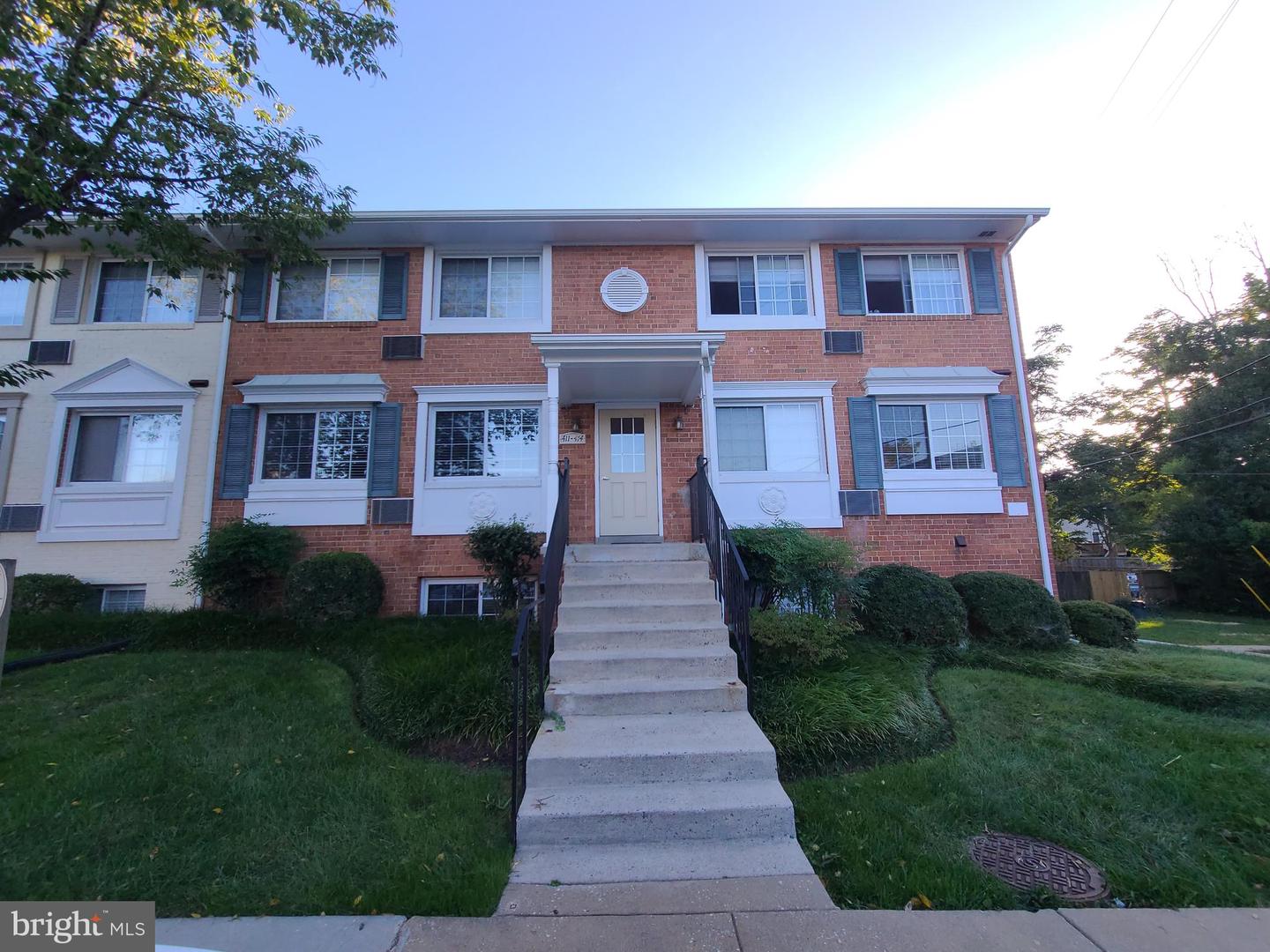 610 MAIN ST #413