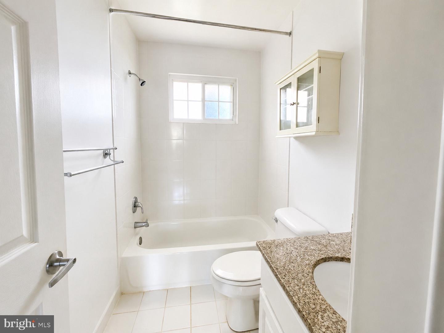 610 Main St #413 Property Photo 3