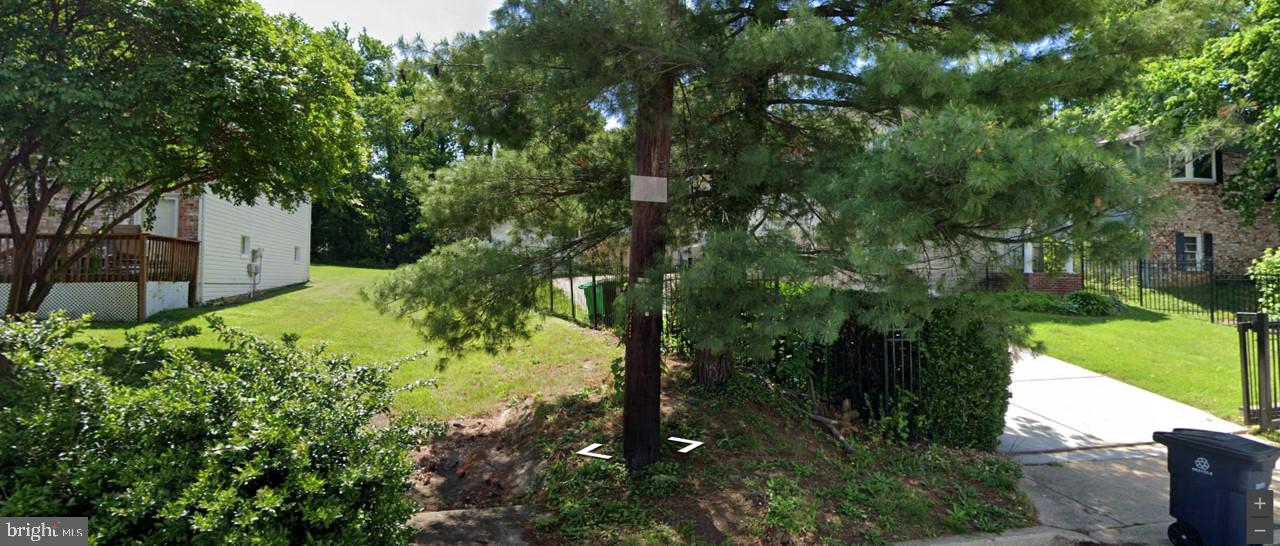 39 Shamrock Ave Property Photo 2