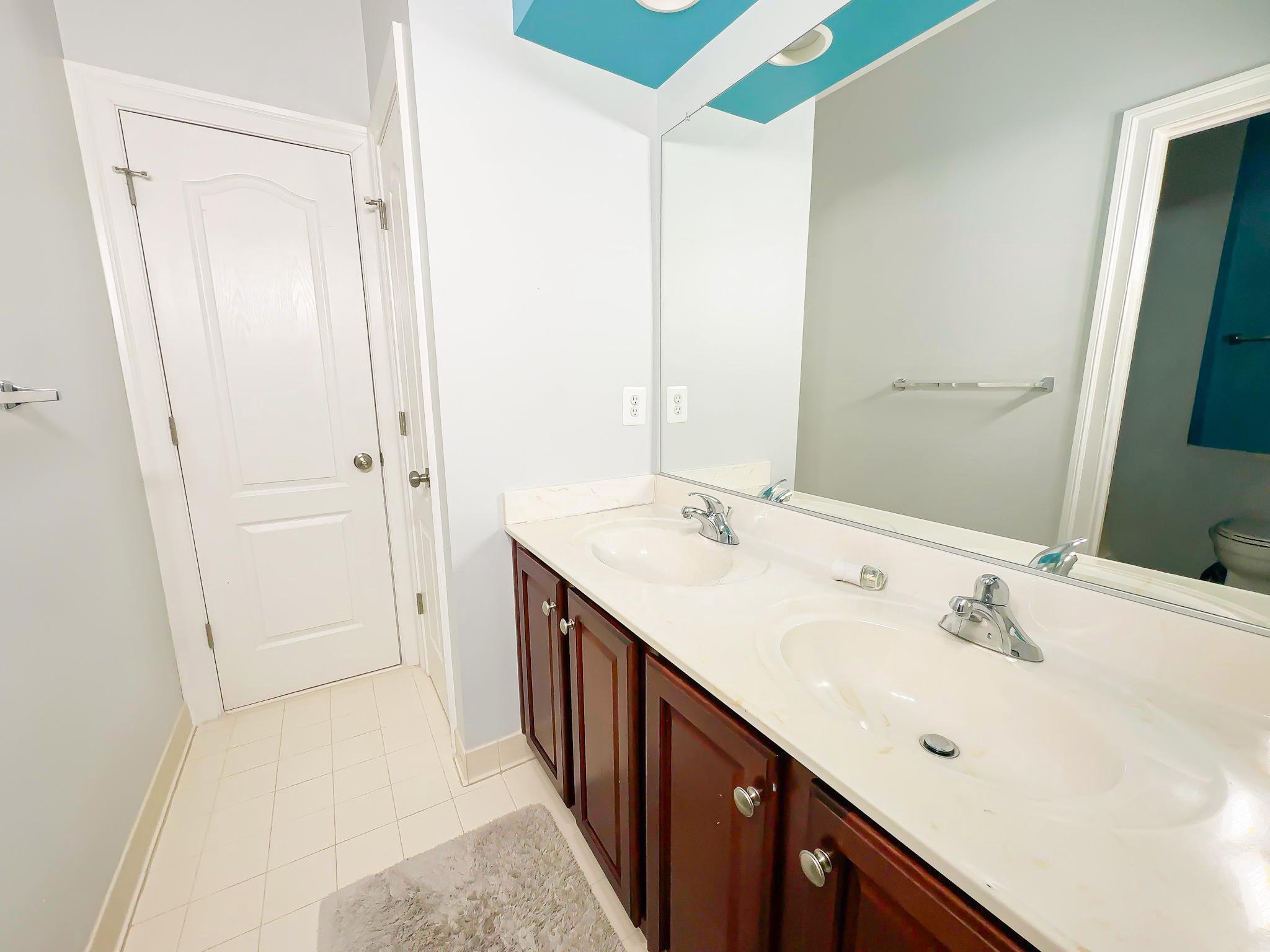 6609 Chatham Park Dr Property Photo 37