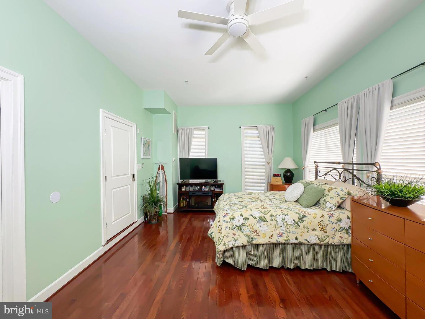 6609 Chatham Park Dr Property Photo 42