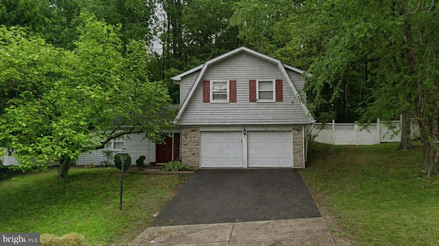 9010 Fairhaven Ave Property Photo 1