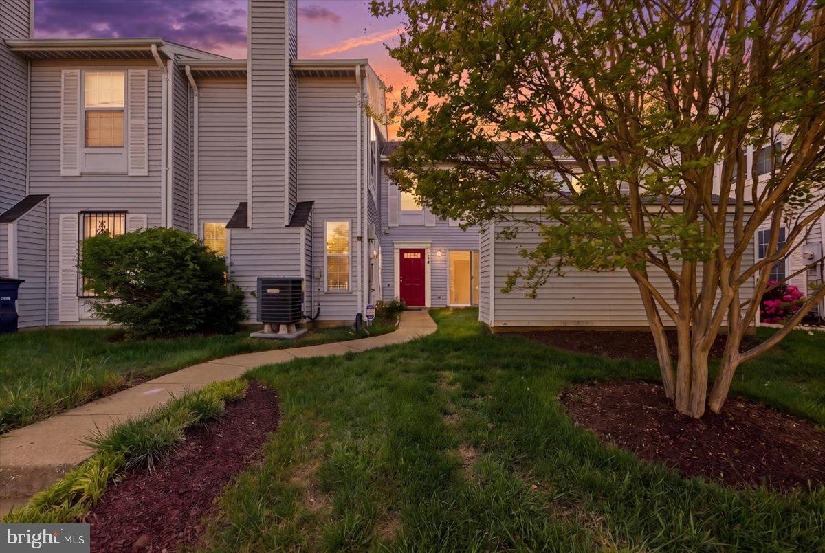 19 Barberry Ct #39-4 Property Photo 2