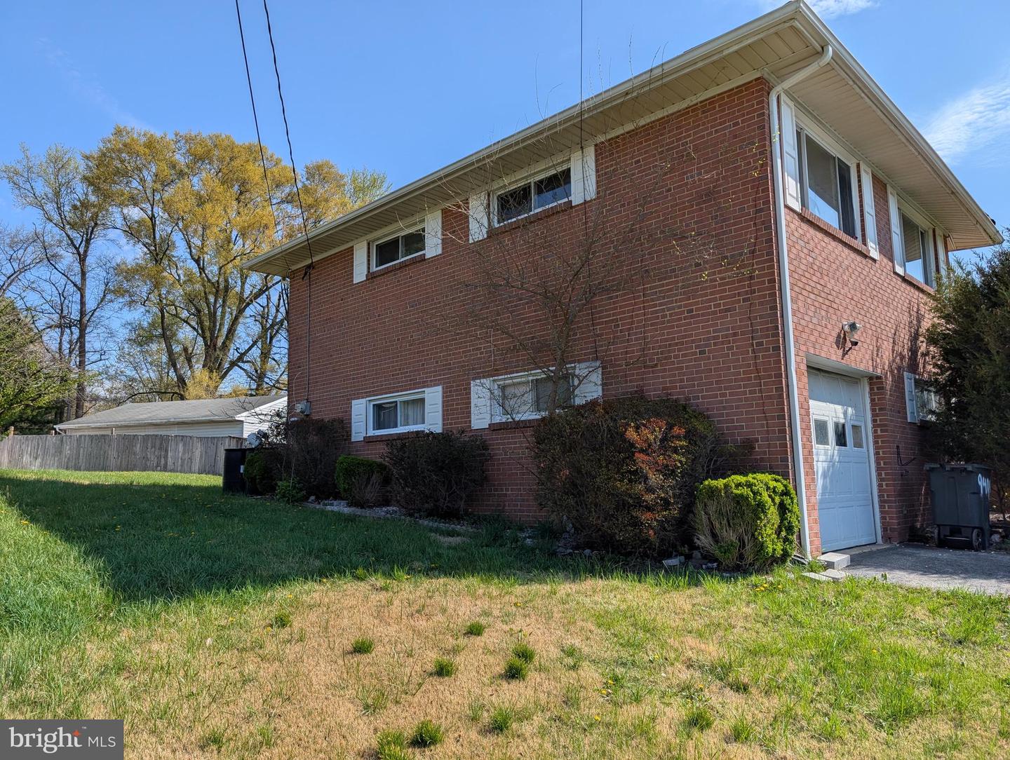 7003 Nottingham Ct Property Photo 11