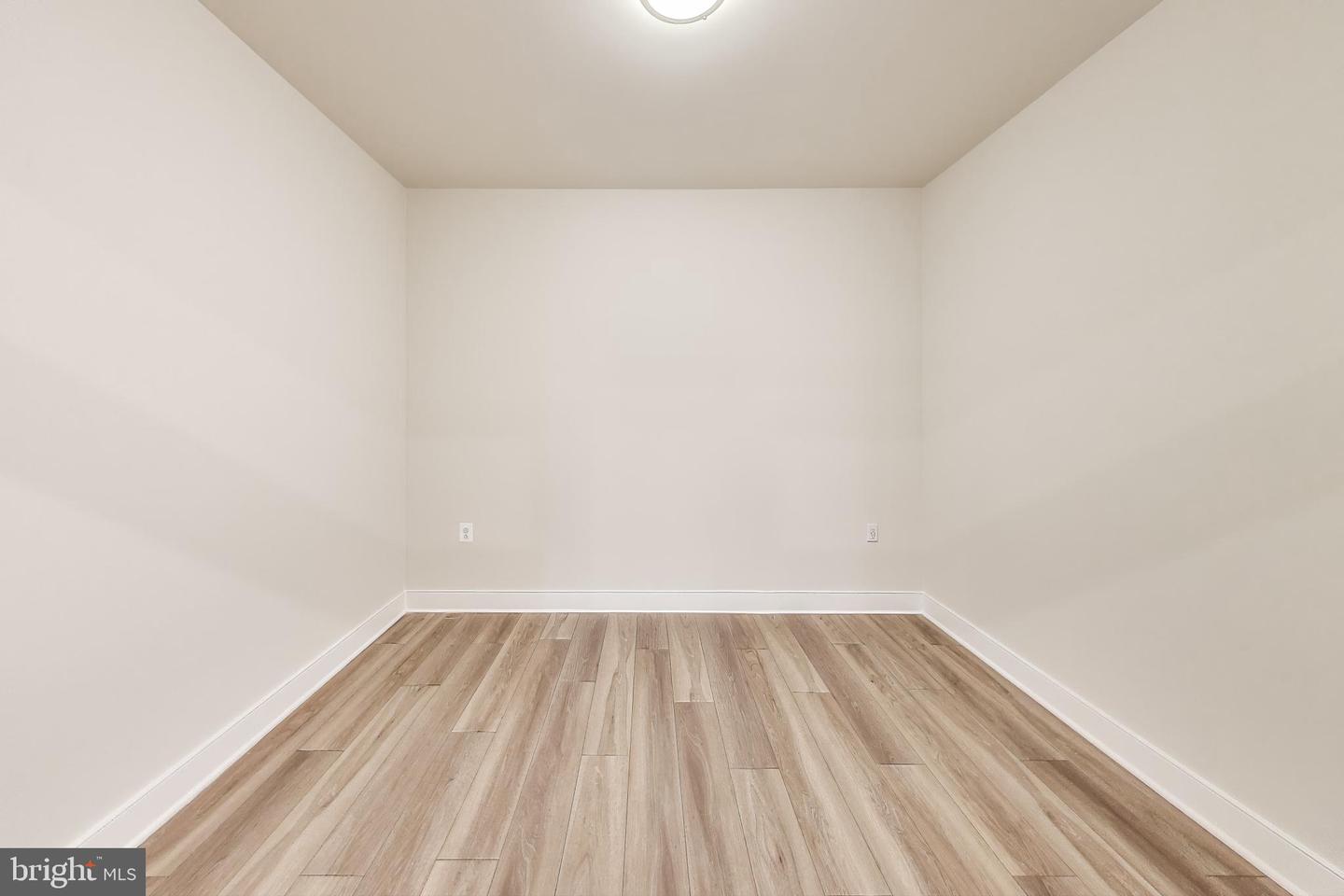 104 Saint Ives Pl #202 Property Photo 15