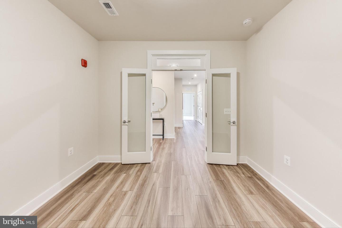 104 Saint Ives Pl #202 Property Photo 17