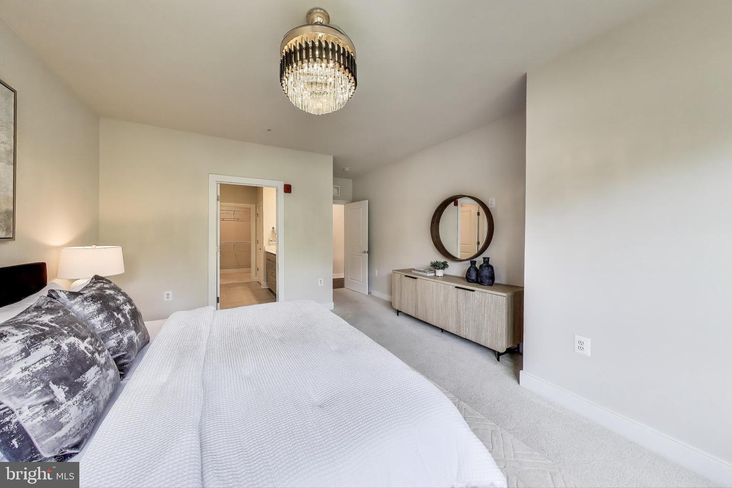 104 Saint Ives Pl #202 Property Photo 23
