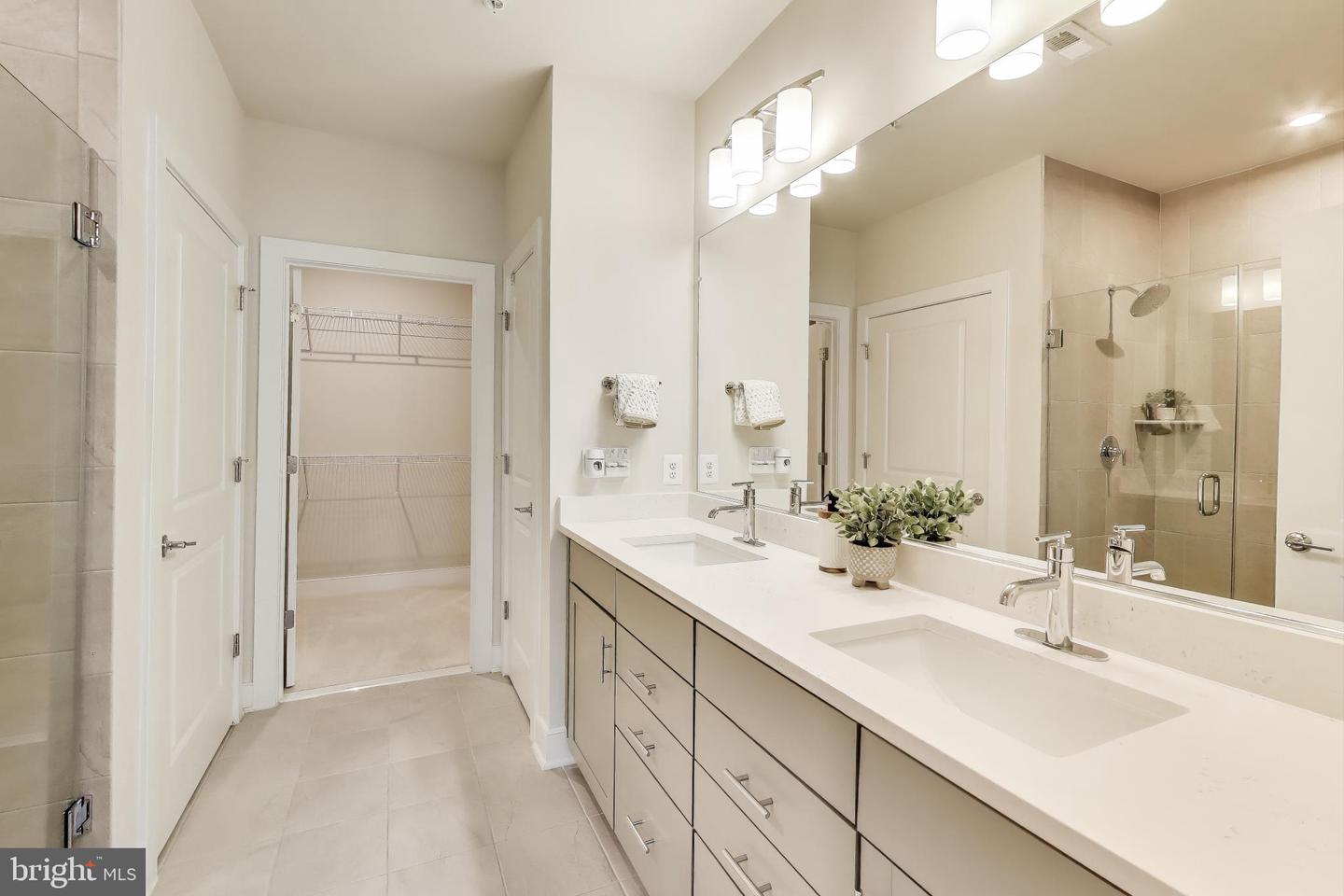 104 Saint Ives Pl #202 Property Photo 26