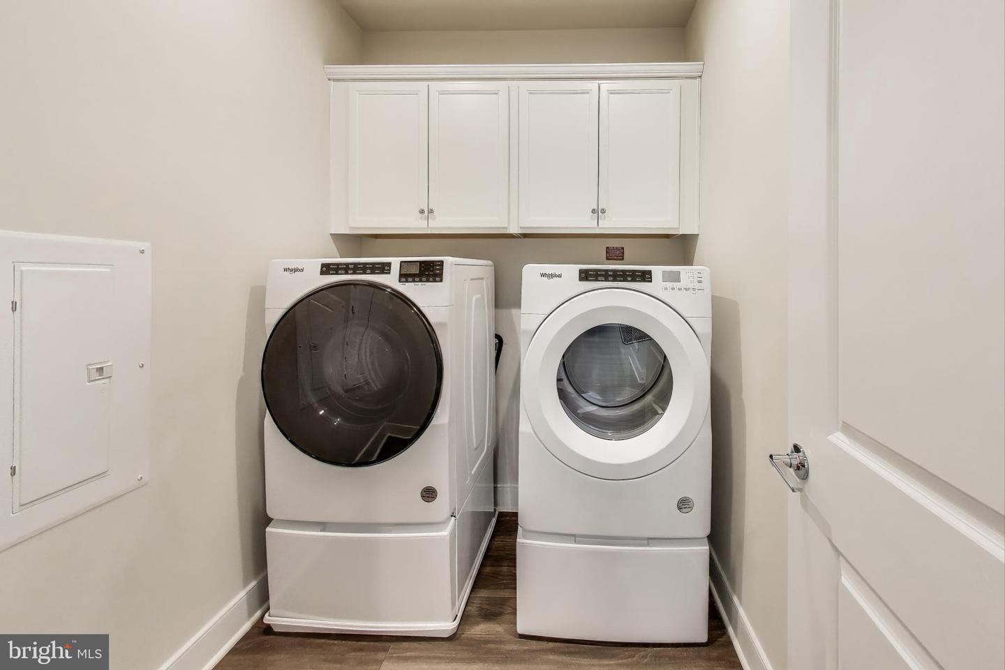 104 Saint Ives Pl #202 Property Photo 36