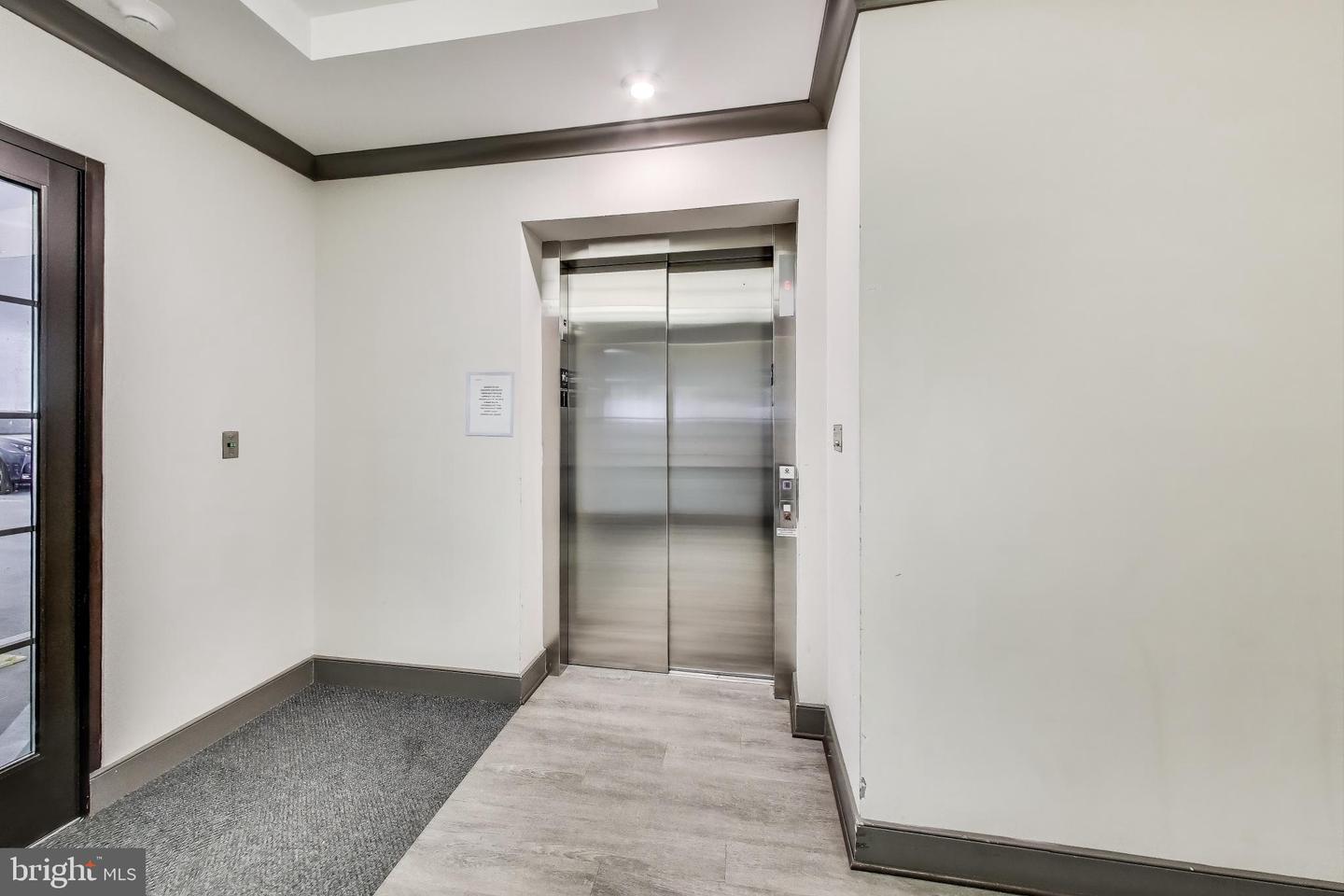 104 Saint Ives Pl #202 Property Photo 40