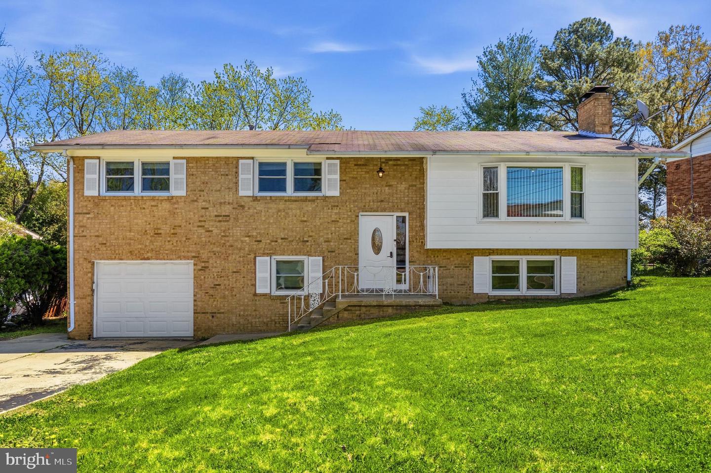 6304 Westridge Ct Property Photo 1
