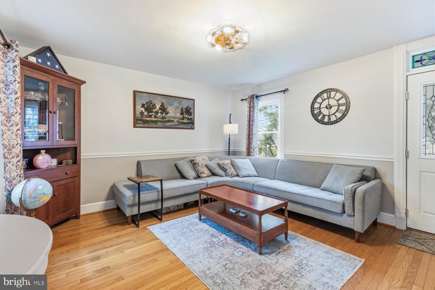 1105 Montgomery St Property Photo 7