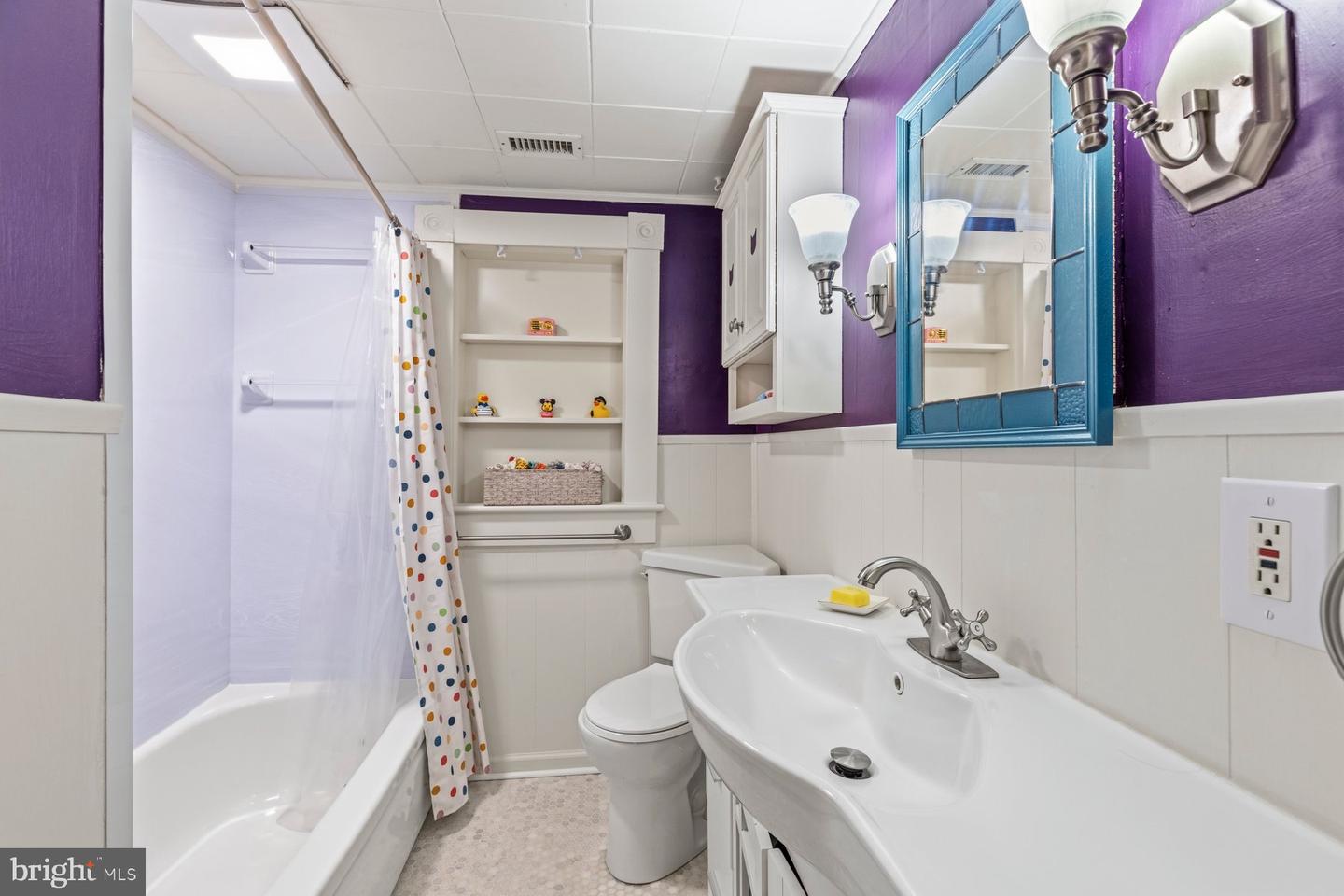 1105 Montgomery St Property Photo 20