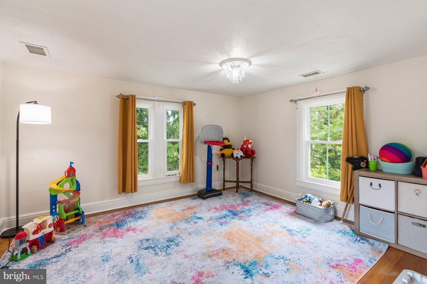 1105 Montgomery St Property Photo 23