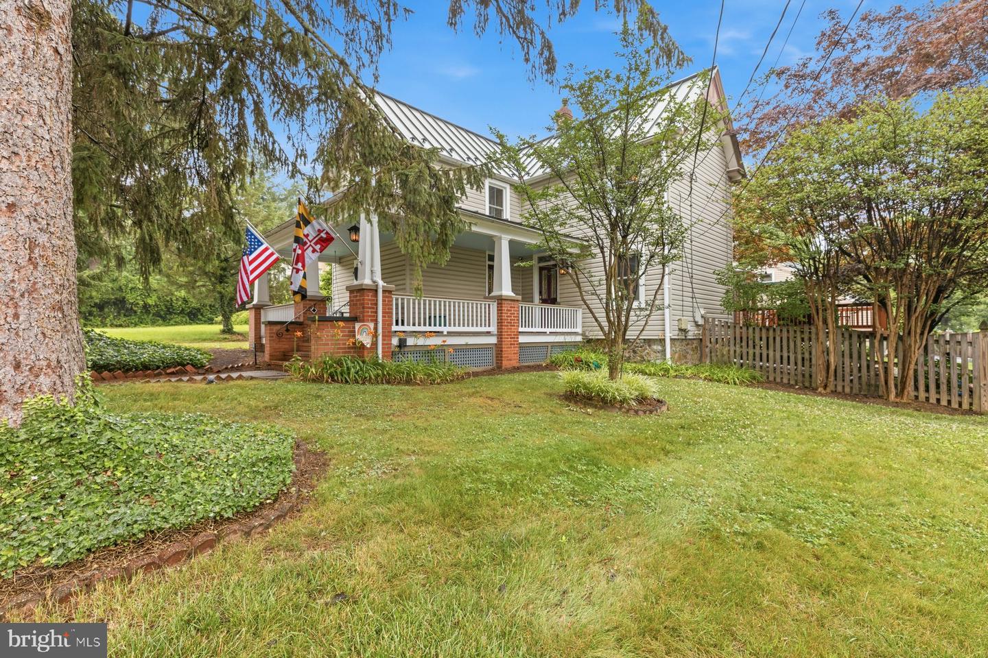 1105 Montgomery St Property Photo 26