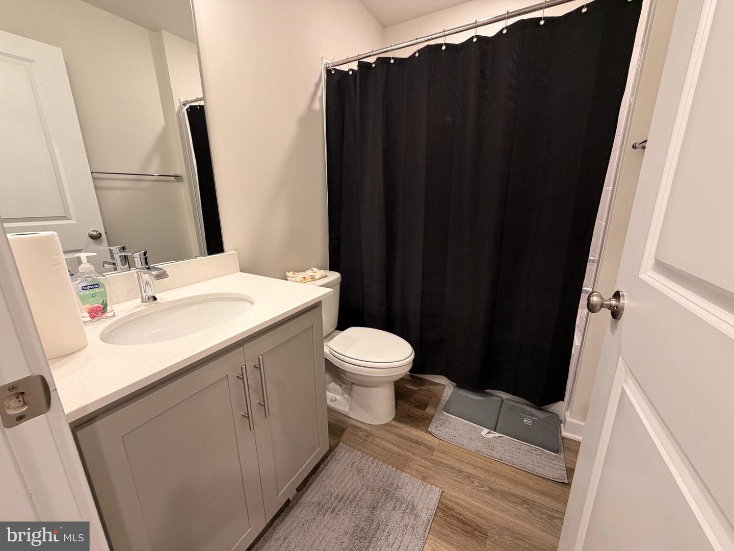 16605 Green Glade Dr Property Photo 11