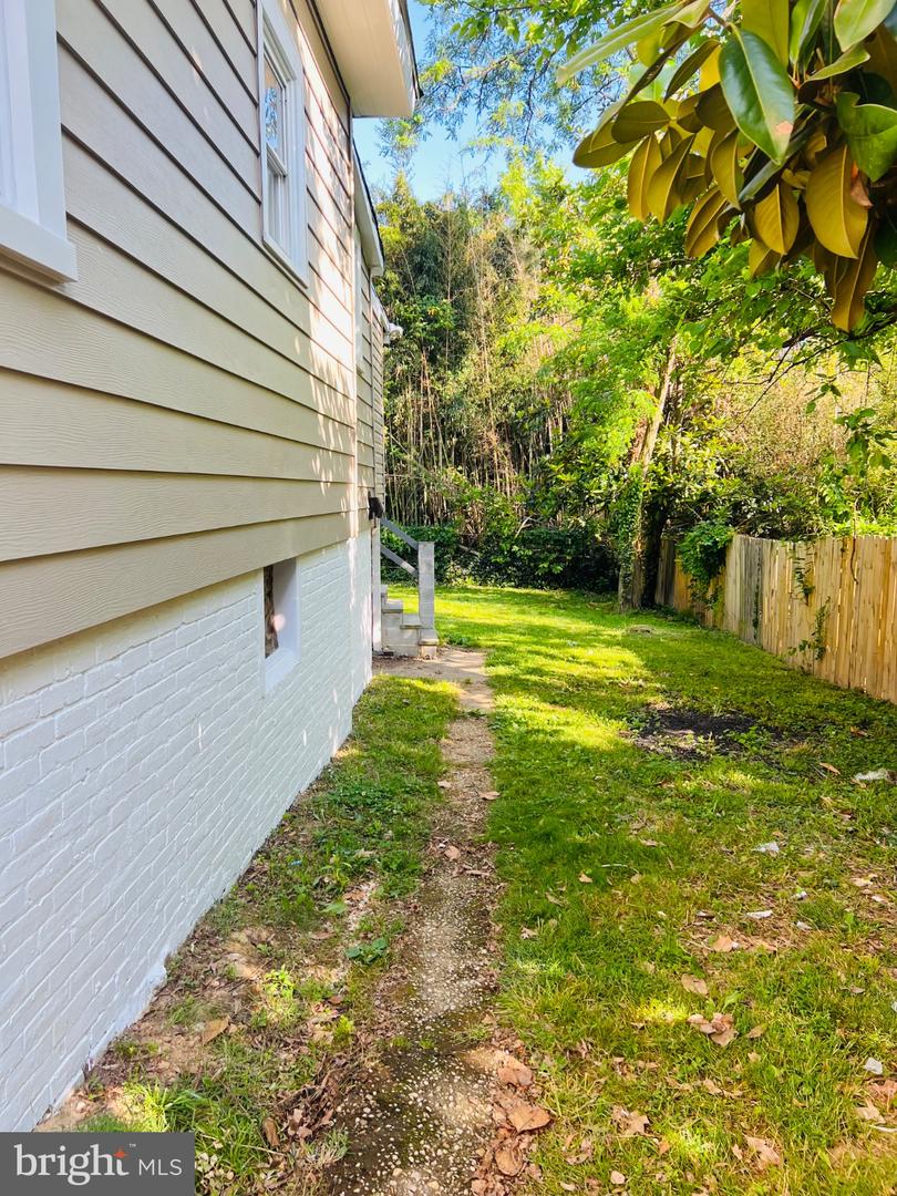 5709 Dade St Property Photo 14