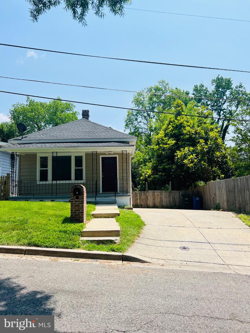 5709 Dade St Property Photo 30