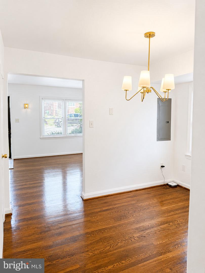 1120 Carrington Ave Property Photo 5