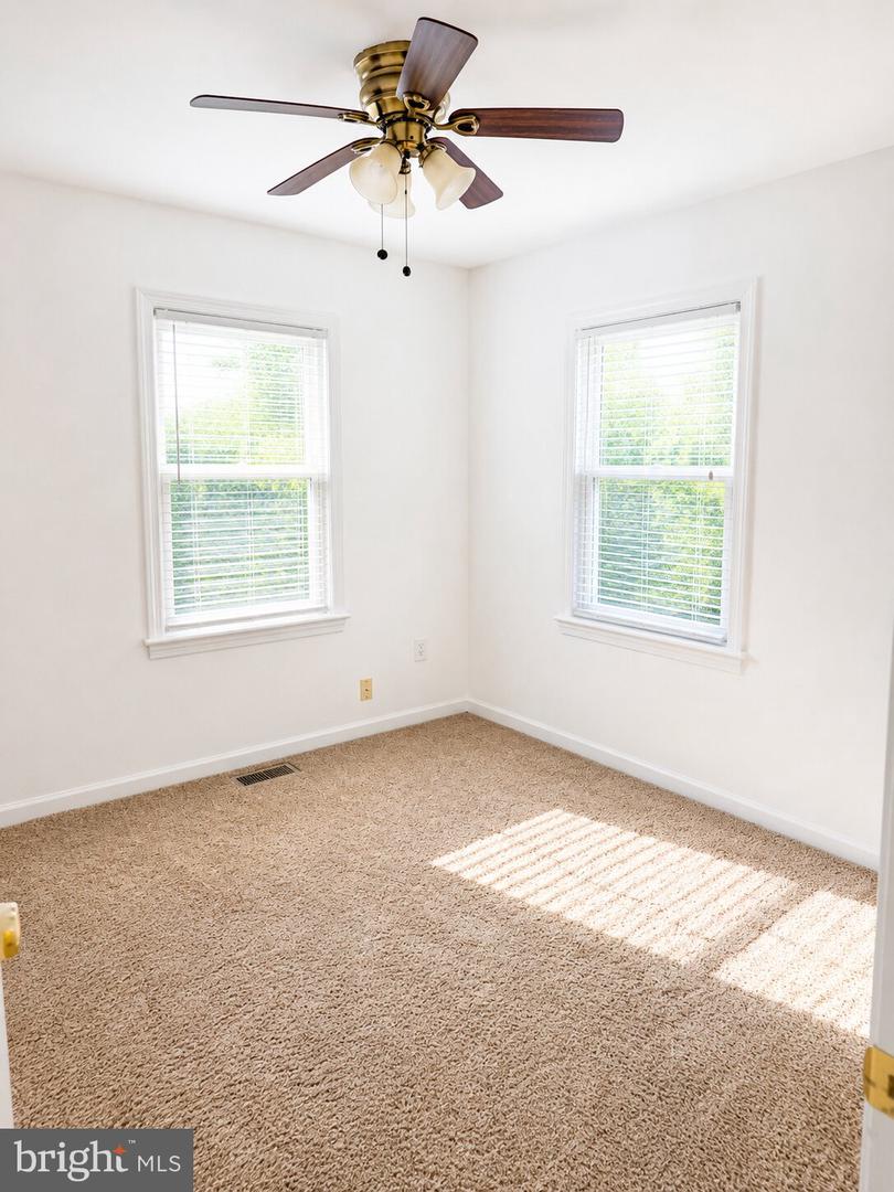 1120 Carrington Ave Property Photo 15