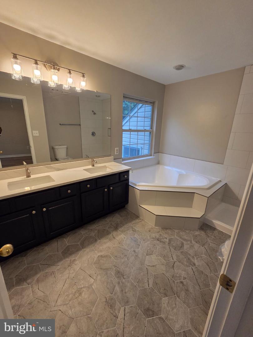 10704 Wynfield Ct Property Photo 27