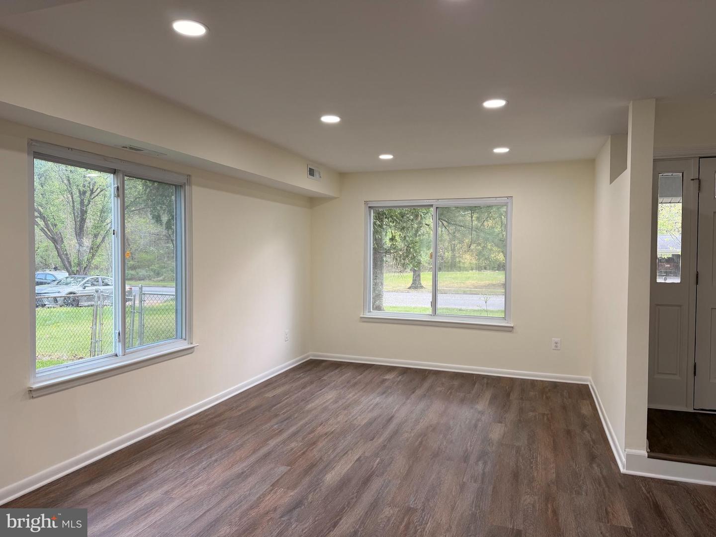 10607 Woodlawn Blvd Property Photo 3