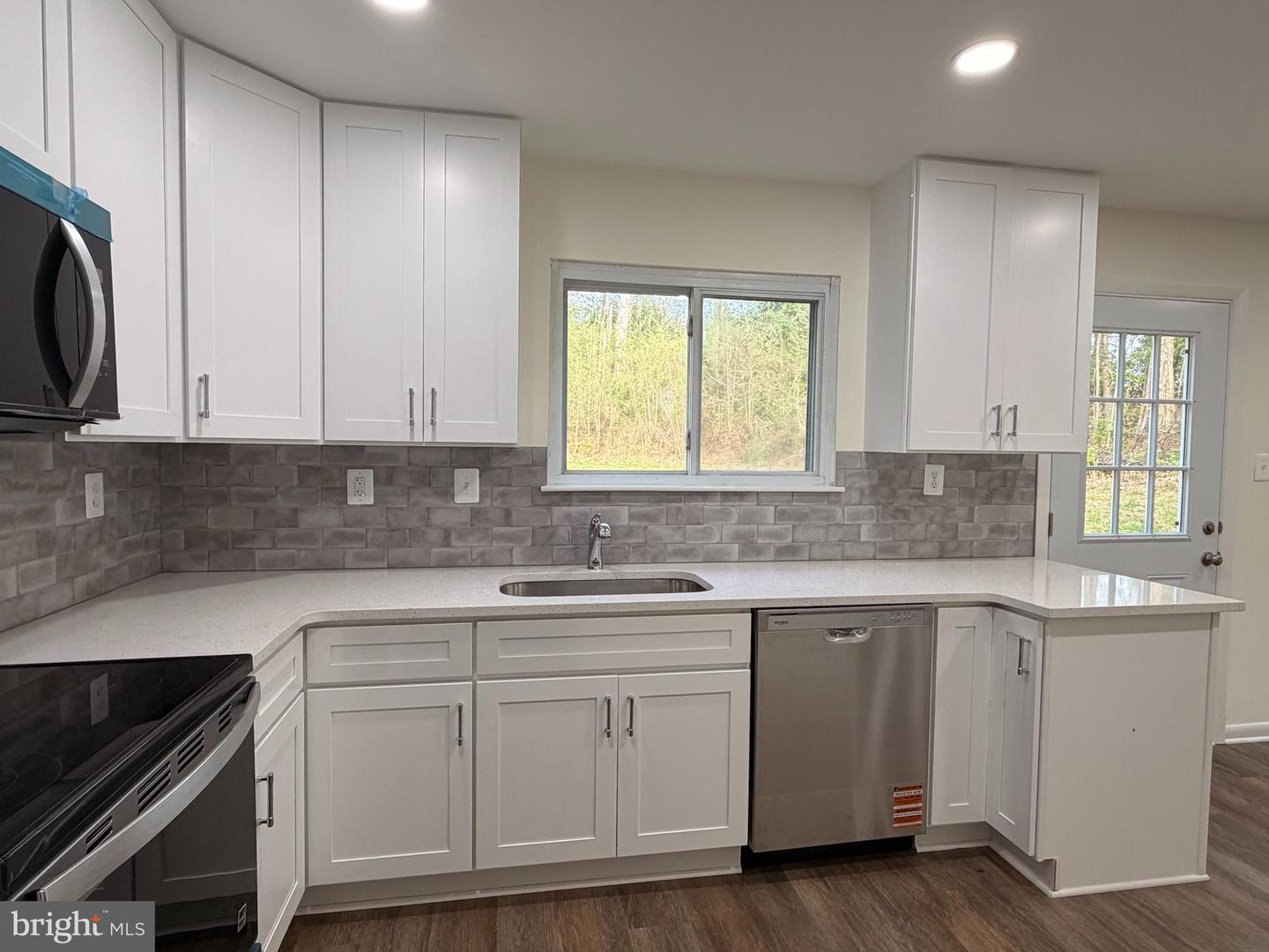 10607 Woodlawn Blvd Property Photo 10