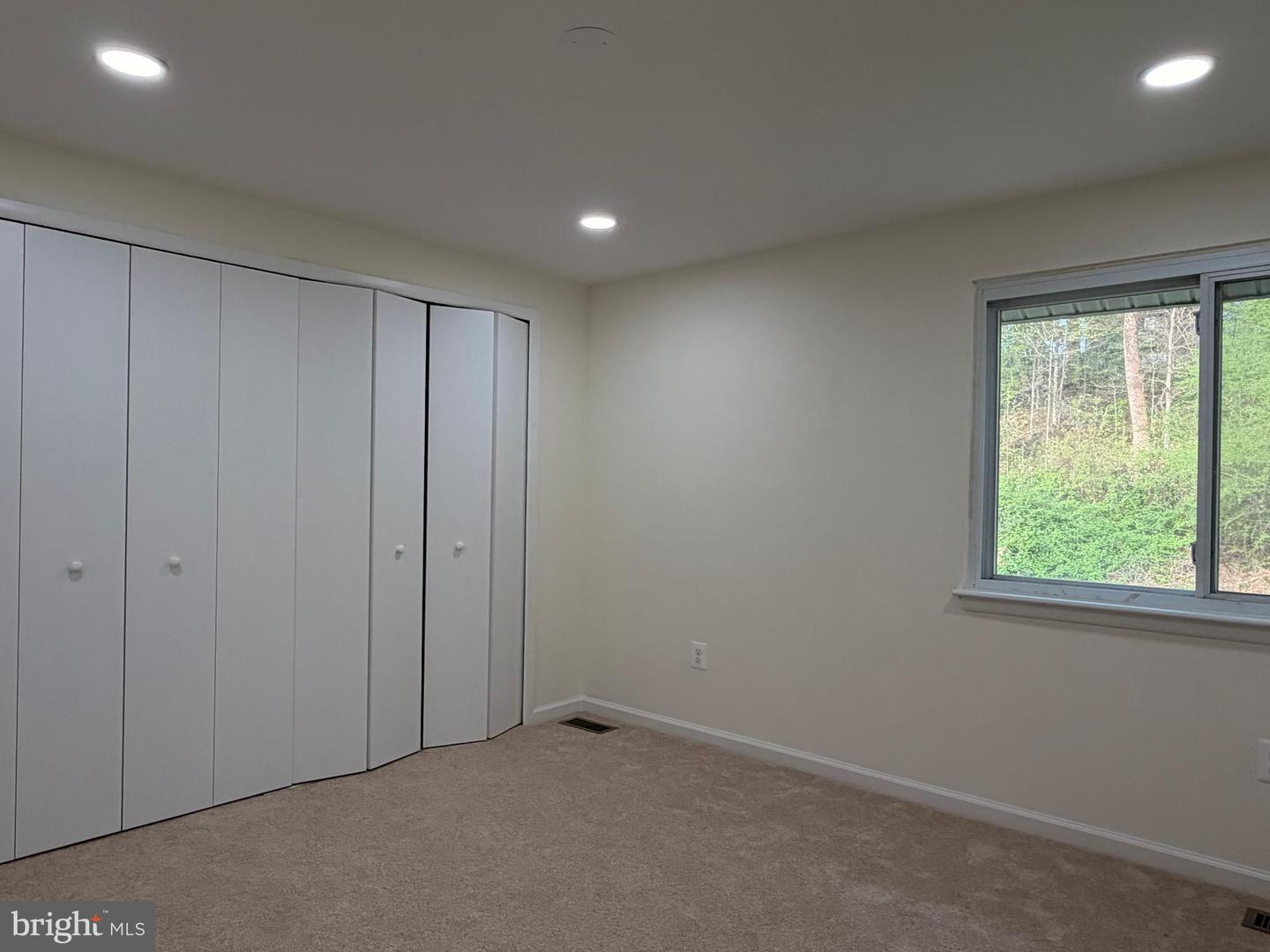 10607 Woodlawn Blvd Property Photo 19