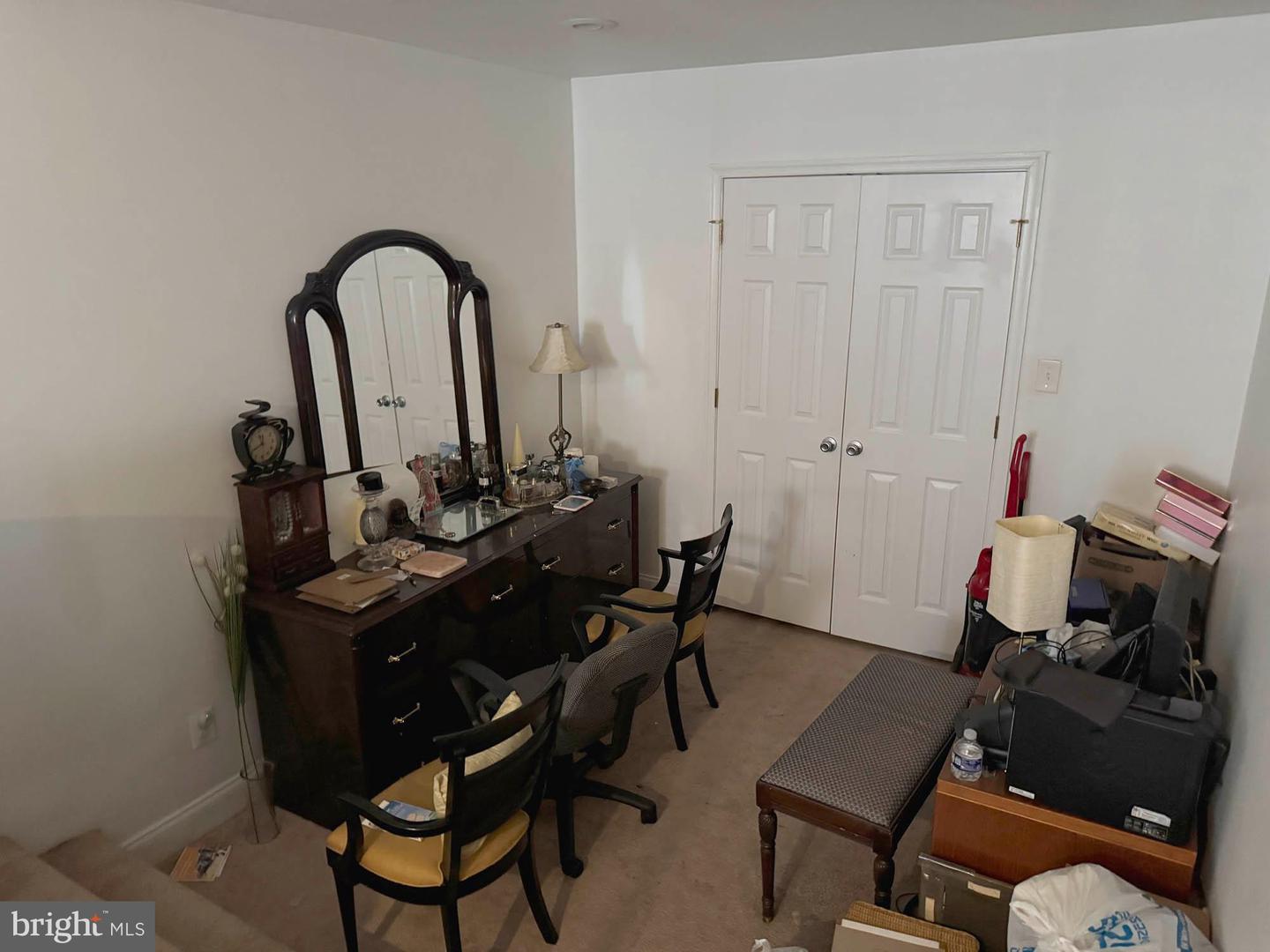 6528 Jodie St Property Photo 10