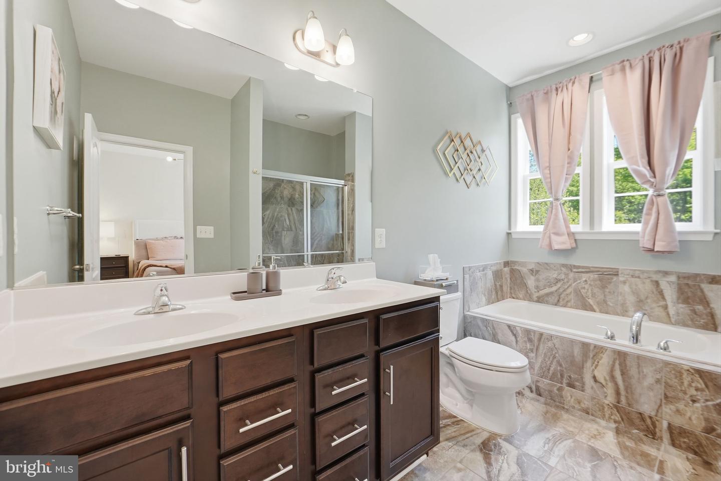 5107 Forest Pines Dr Property Photo 21