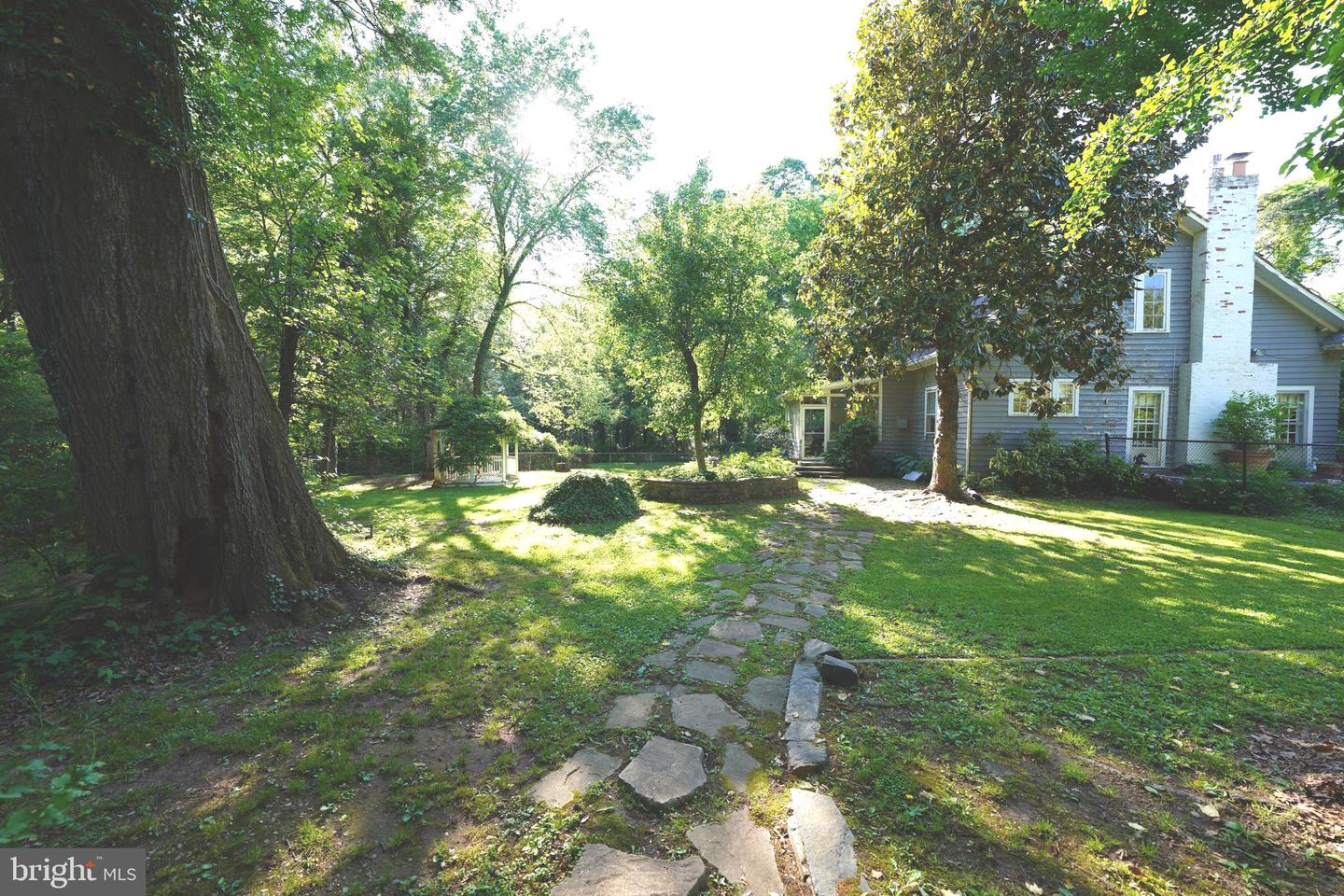 Greenbelt Rd Property Photo 15
