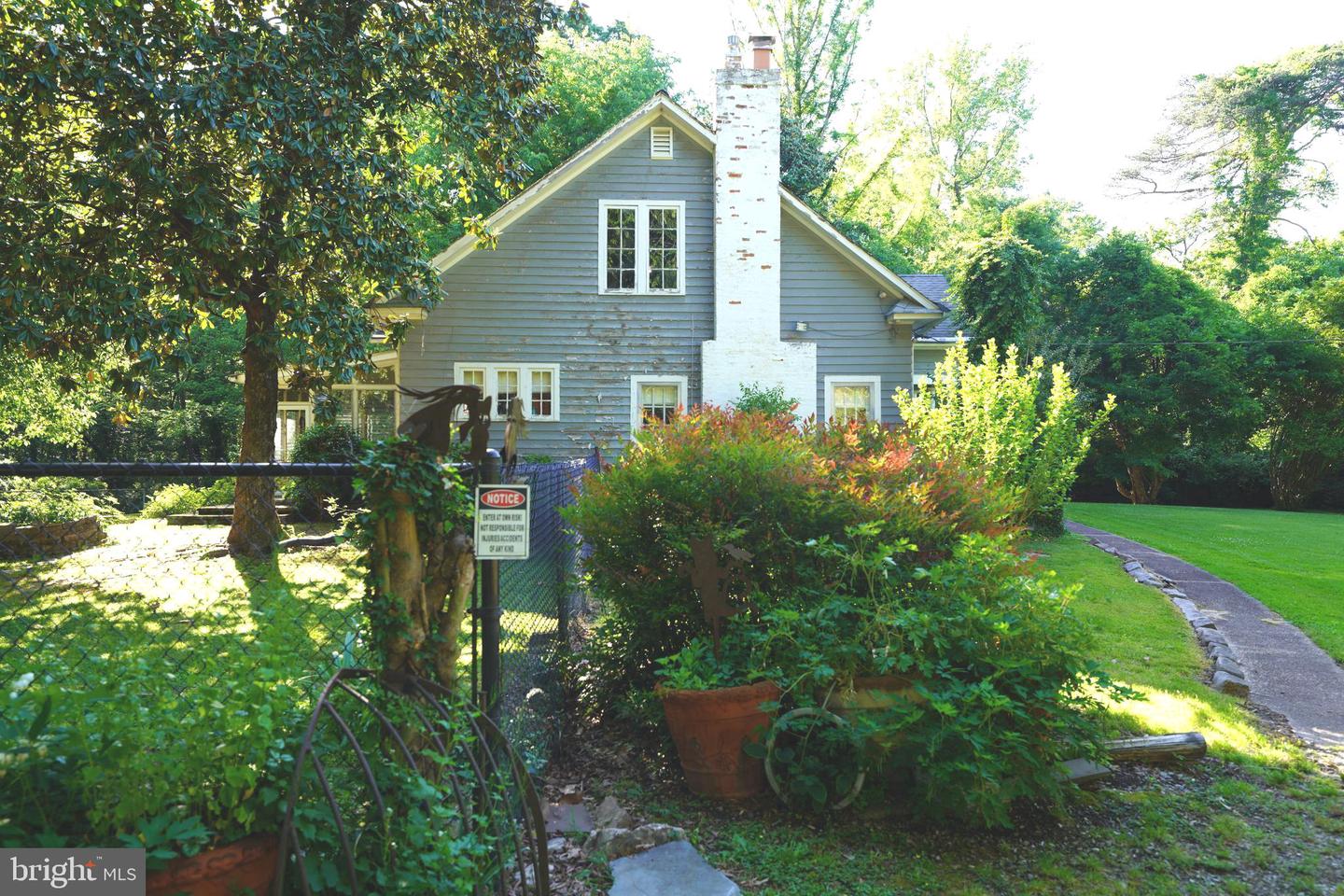 Greenbelt Rd Property Photo 33