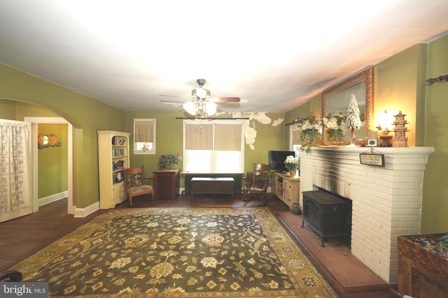 Greenbelt Rd Property Photo 44