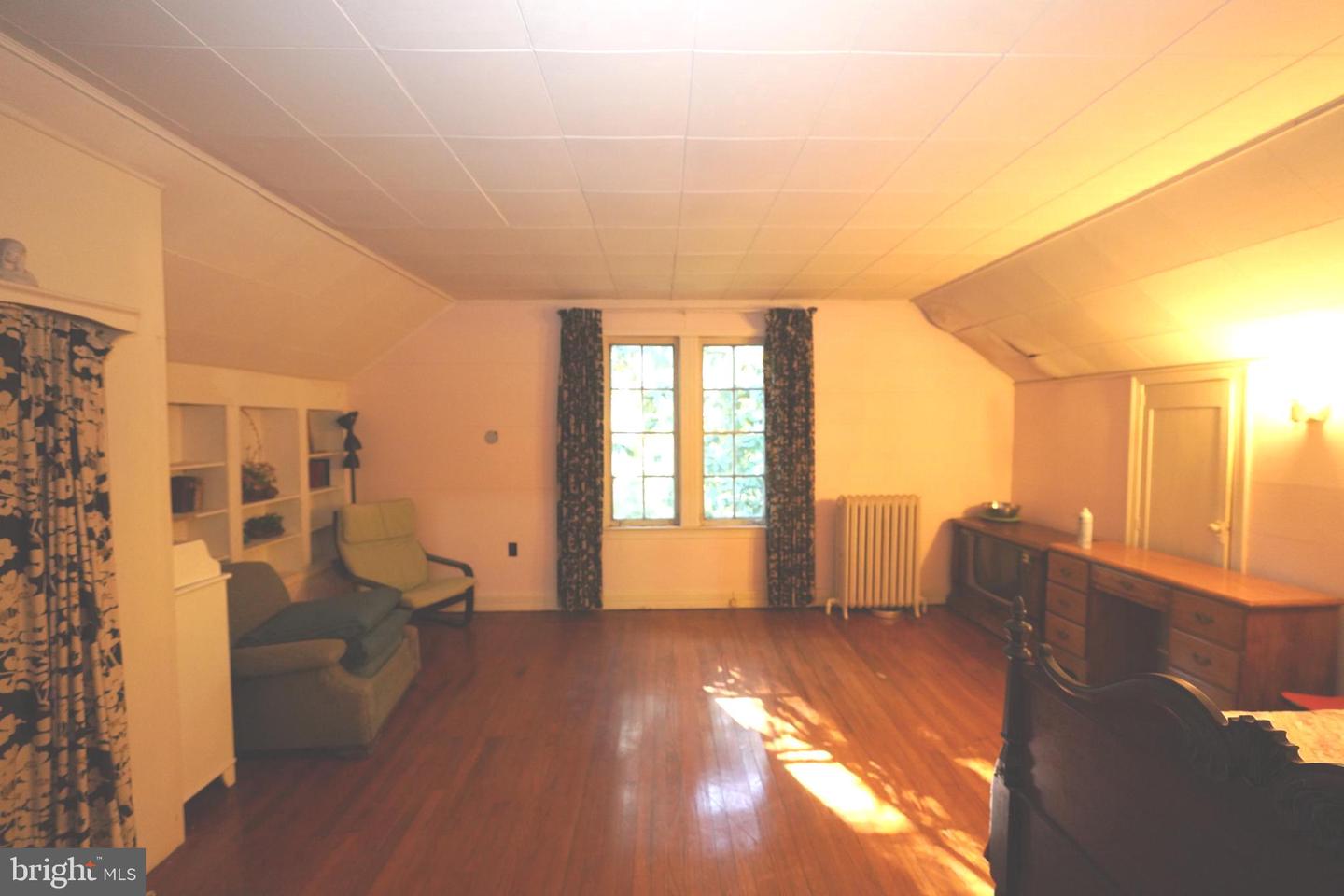 Greenbelt Rd Property Photo 61